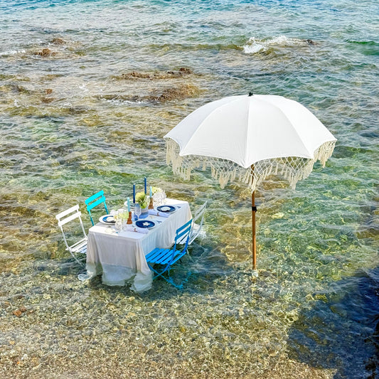 Les pieds dans l’eau | En exclusivité sur la Côte d'Azur